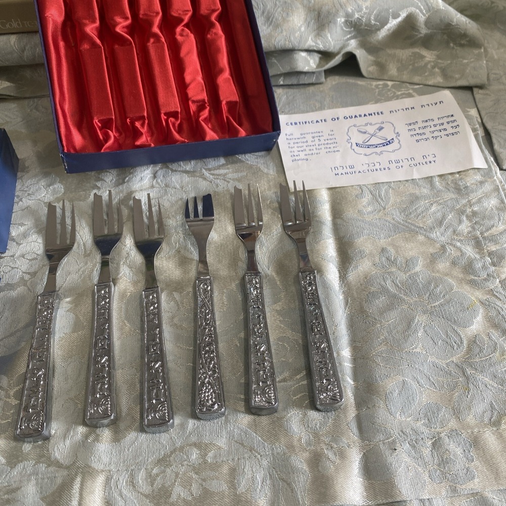 Vintage Israel Souvenir De-Lux Pure Silver Plated‎ boxed set of 6 Forks